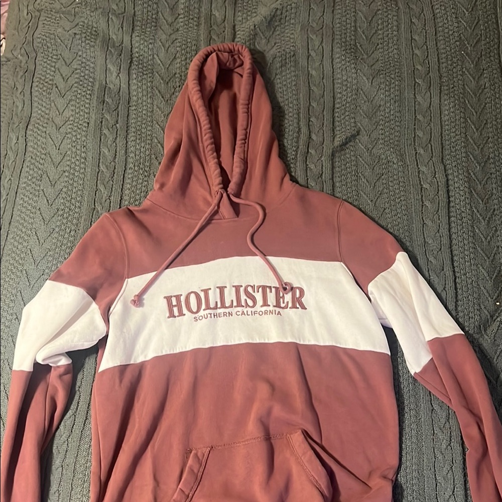 Hollister Red and White Sweater with Color-Blocking Design